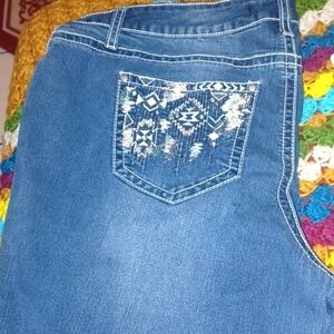 love indigo Capri length jeans, distressed,  Native detailing, size 16
